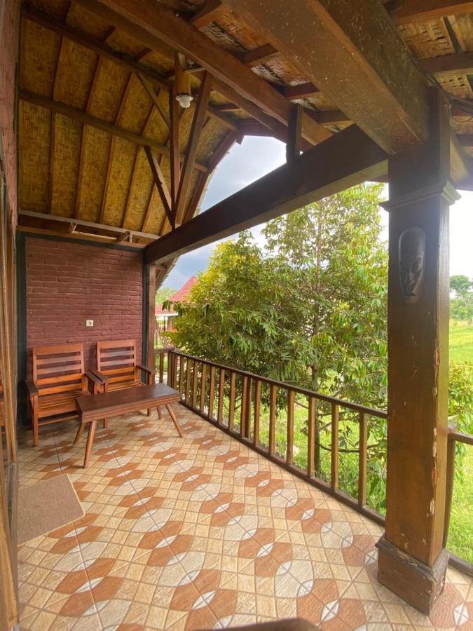 Edrian Bungalows Tetebatu Bagian luar foto